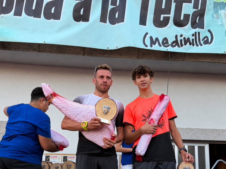 Pódium masculino de la Subida a la Teta de Medinilla