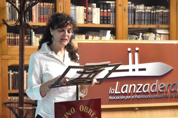 entrega-premios-lanzadera-bejar-almudena-casado.jpg