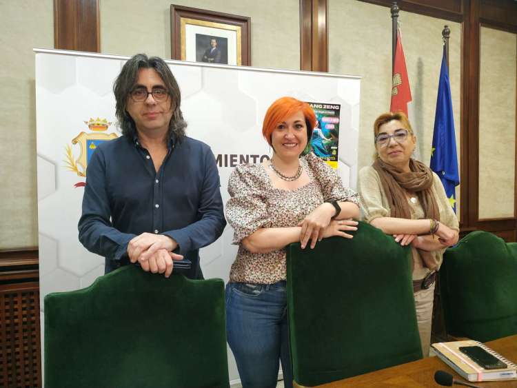 Presentación Con Marca de Mujer Béjar