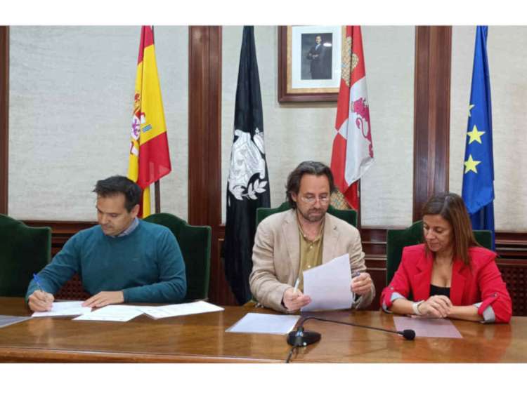 Los alcaldes de Baños, Béjar y Hervás presentan la VIII edición de la Ruta Trajano