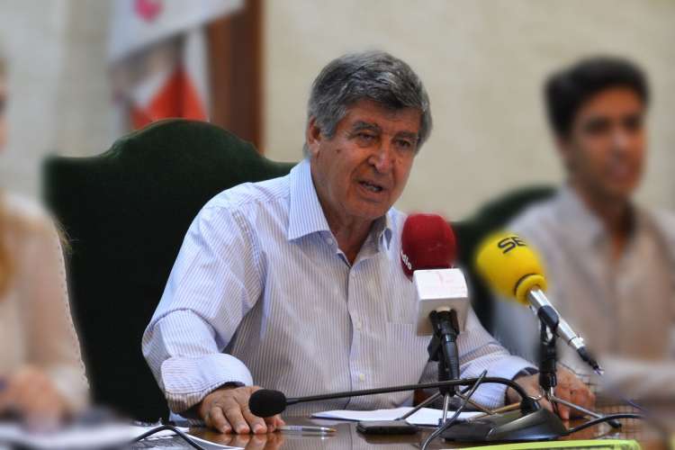 Alejo Riñones durante una rueda de prensa