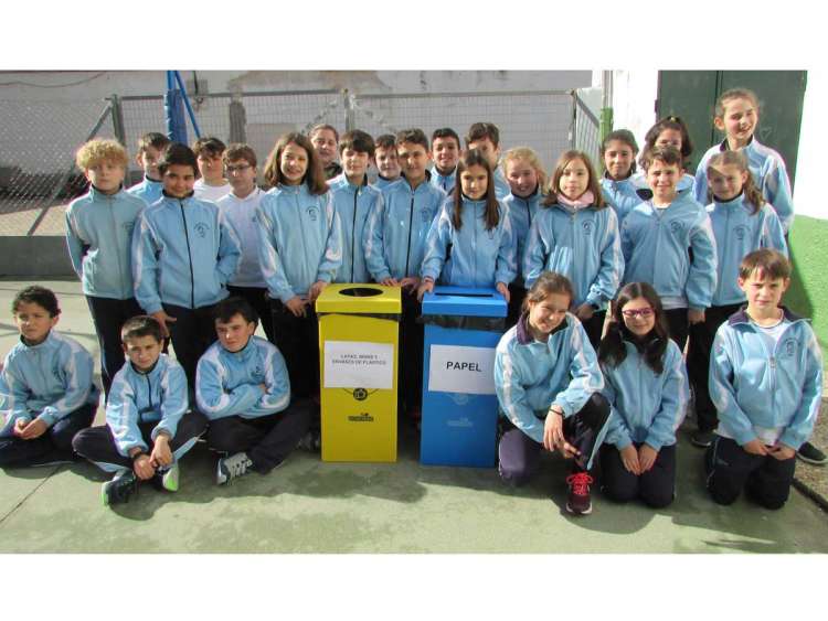 Alumnos del colegio María Auxiliadora de Béjar