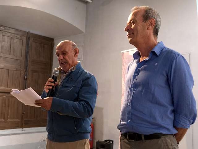 El vicepresidente del CEB presentando al ponente