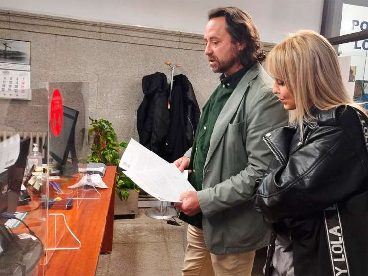 Antonio Cámara y Rosa María Sánchez en el Ayuntamiento de Béjar