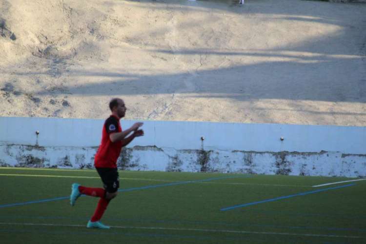 Un momento del partido. 