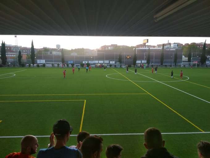 Vista del terreno de juego durante el partido disputado entre Béjar Industrial y Navega