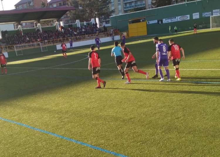 Un momento del encuentro entre el Béjar y el Peñaranda, imagen Twitter del CD Béjar Industrial