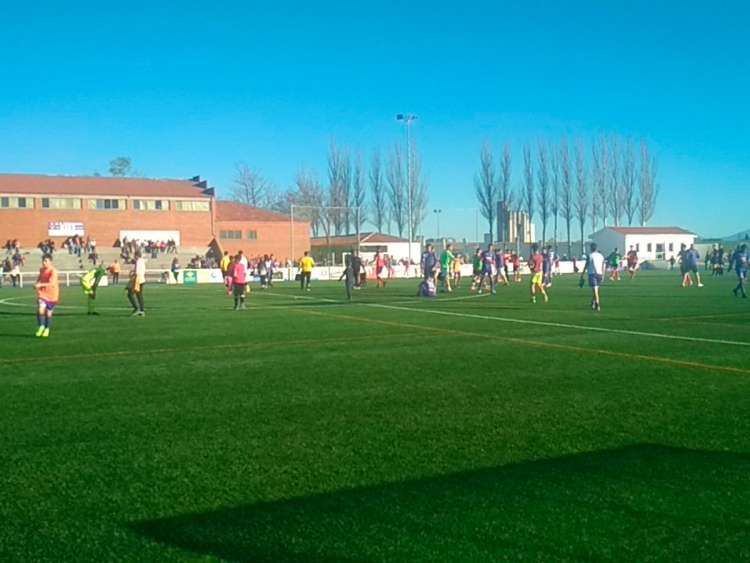 Un momento del encuentro entre le Béjar Industrial y el Peñaranda.