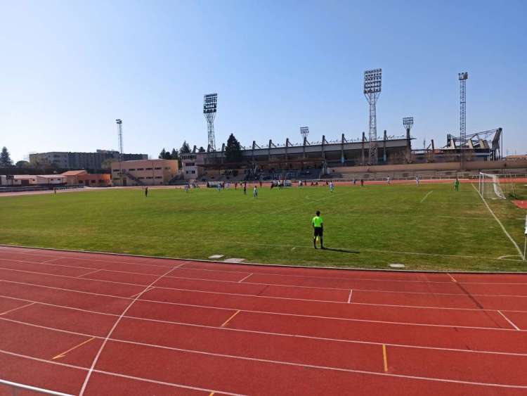 Un momento del encuentro entre  el Ribert y el Béjar Industrial  . Imagen Tw CD Bejar Industrial