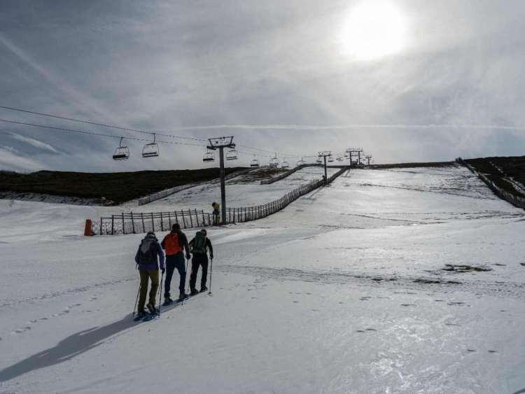 Ruta por la Sierra de Béjar con raquetas