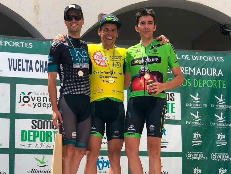 Alberto Bejarano en el Podium