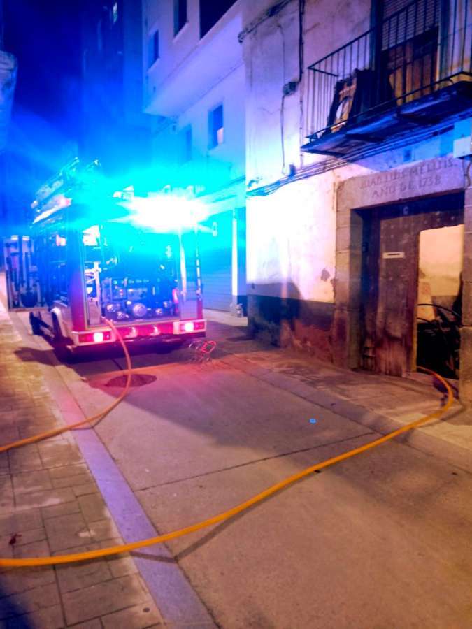 Camión de los bomberos de Béjar durante la extinción del incendio