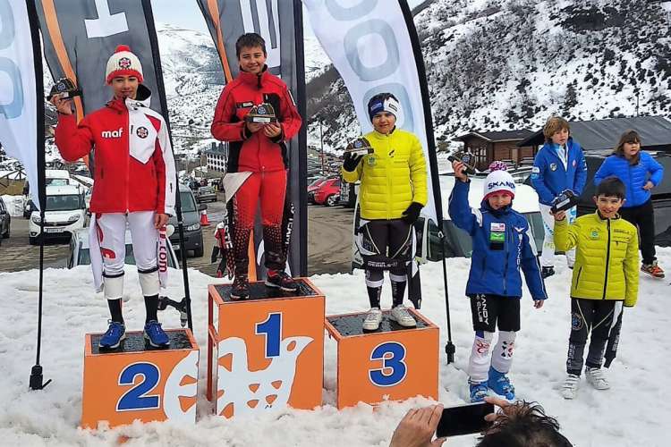 Carlos Gómez y Alejandro Sánchez en el pódium