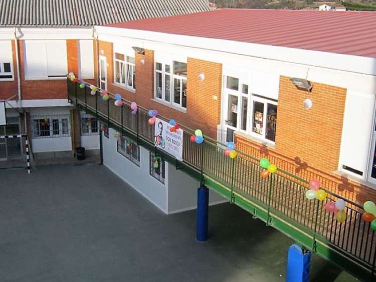 Patio interior del colegio