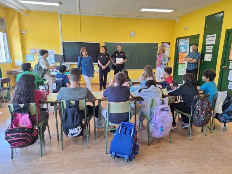 Entrega del carnet de Ciberexpert@ en el colegio María Díaz de Béjar