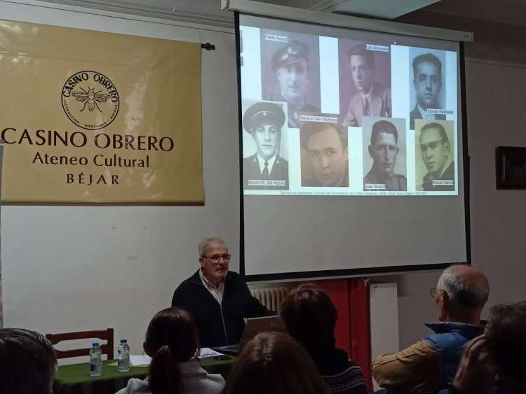 Conferencia sobre salmantinos en campos de refugiados Nazis, organizada por el CEB en el Casino Obrero
