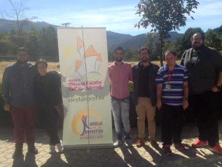 Encuentro juvenil en un Béjar despoblado de juventud