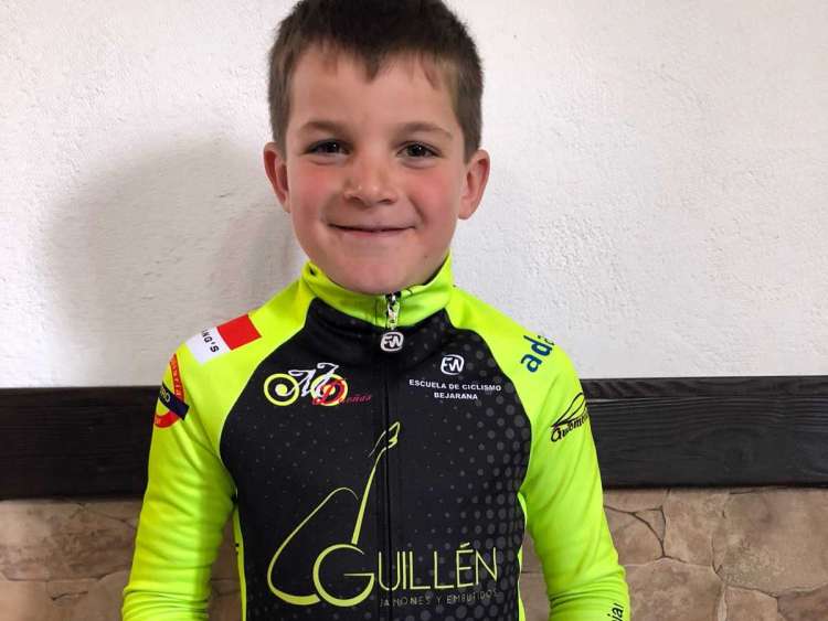Fernando Martín, corredor de la Escuela de Ciclismo Bejarana