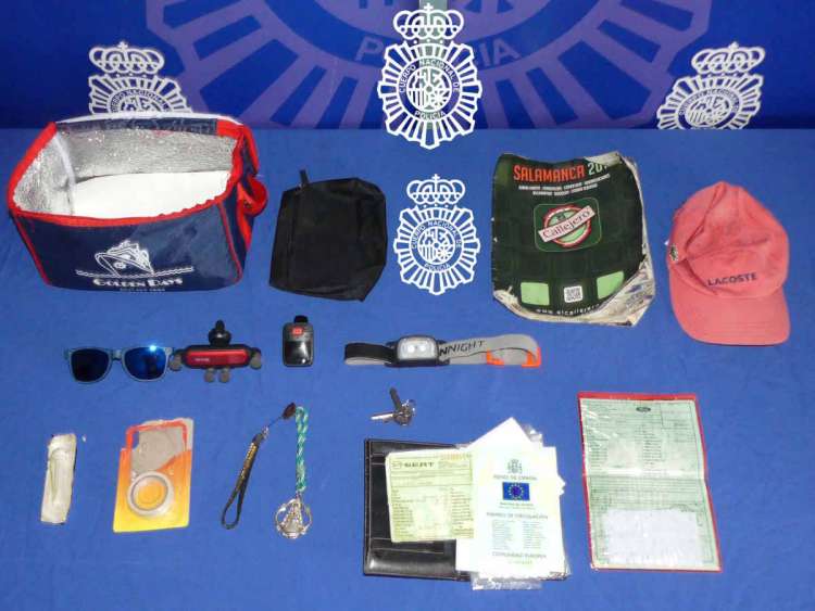 Efectos incautados al detenido