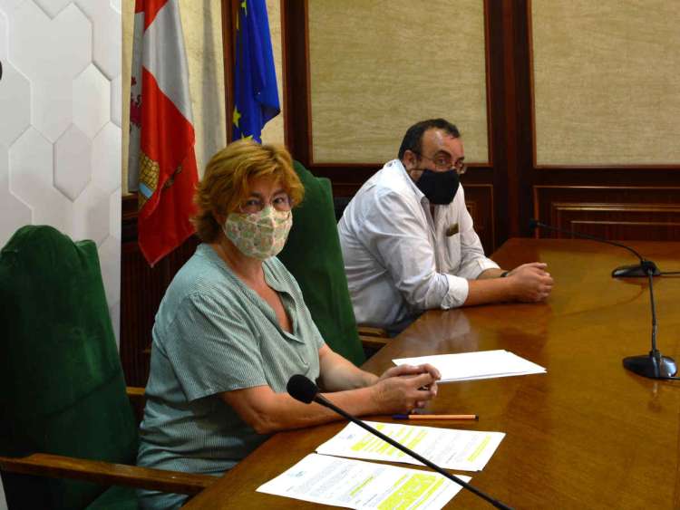 Elena Martín Vázquez y Jose Ángel Castellano