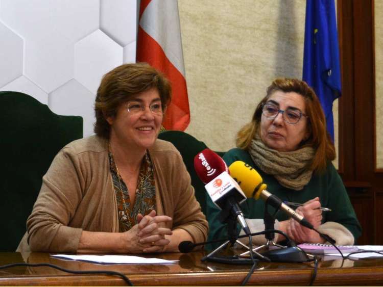 Elena Martin Vázquez y Ana v. Peralejo
