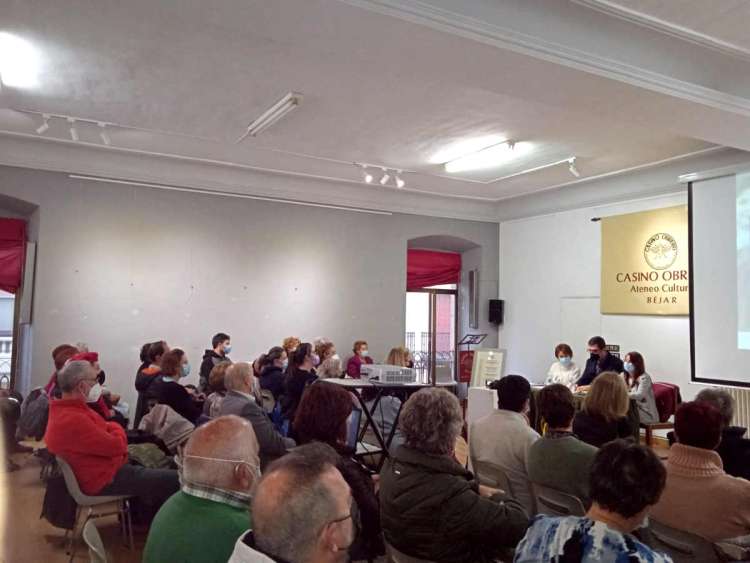 Conferencia Las mujeres en el textil, Casino Obrero de Béjar