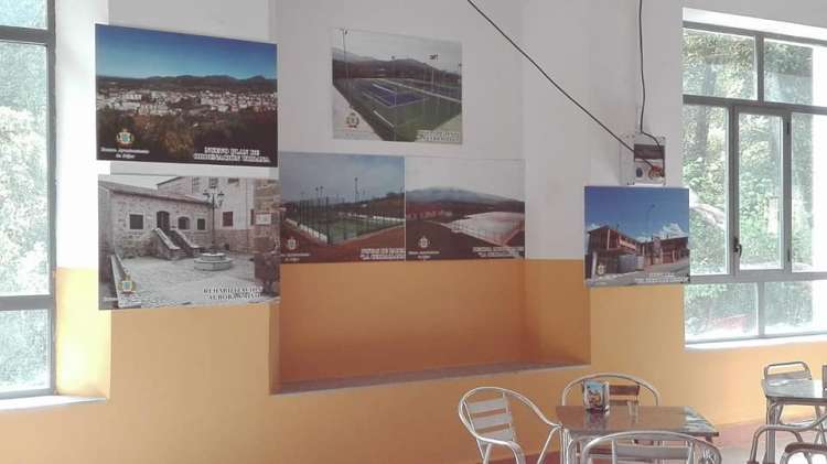 Exposición fotográfica en el recinto ferial