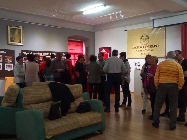 Exposición fotográfica del CEIP Marqués de Valero en el Casino Obrero