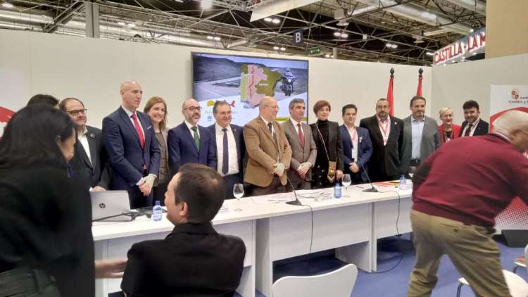 Asistentes a la firma entre España y Portugal