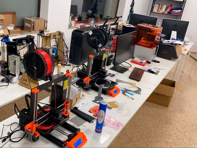 Impresoras 3d usal y etsii de Béjar