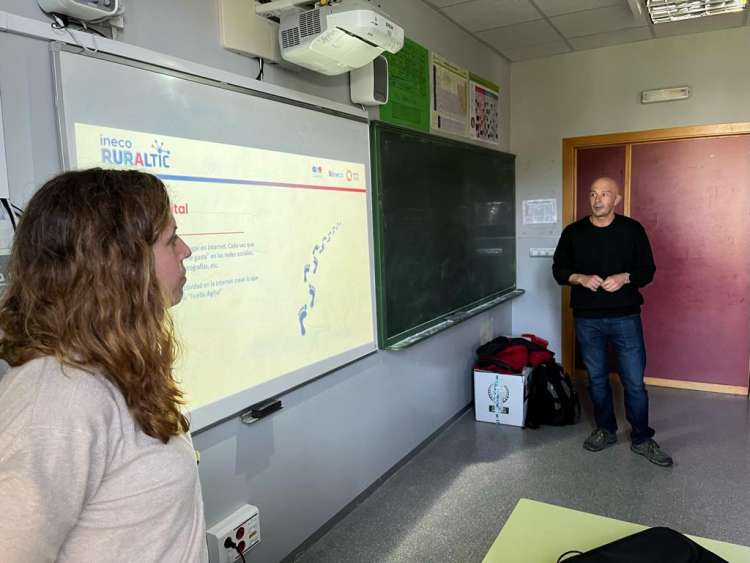 Archivo Ineco Rural TIC llegarán a San Esteban de la Sierra