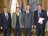 Reunión Jesús Caldera, Cipriano González y representantes de Unisolar