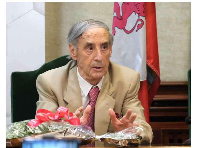 López de Zuazo, uno de los ganadores del Premio Ciudad de Béjar del CEB