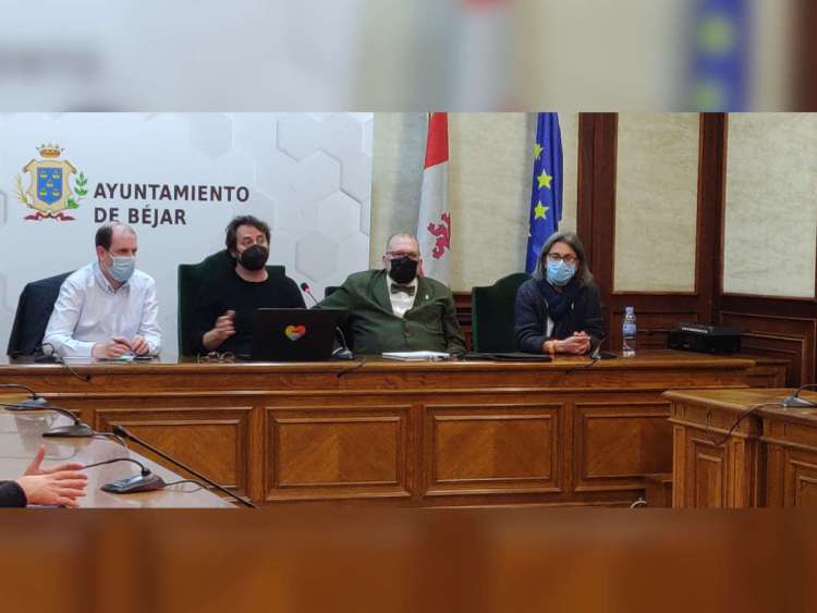 Luis Téllez, Nuevas tecnologías; Antonio Cámara, alcalde; Buenaventura Velasco, Cámara de Comercio y Francisca Andrés, concejala de Comercio