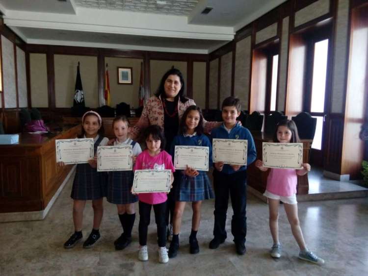 Entrega de premios concurso mi familia y yo