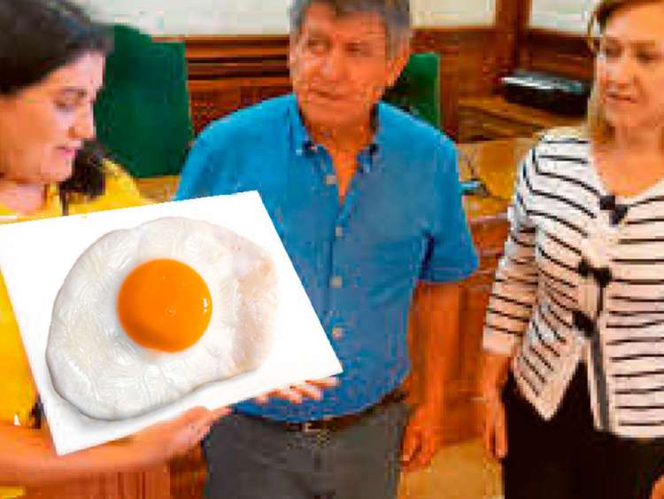 Blanco, Riñones y Pozo junto al cartel de un huevo frito