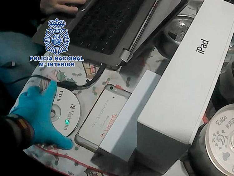 Parte del material incautado por la Policía Nacional