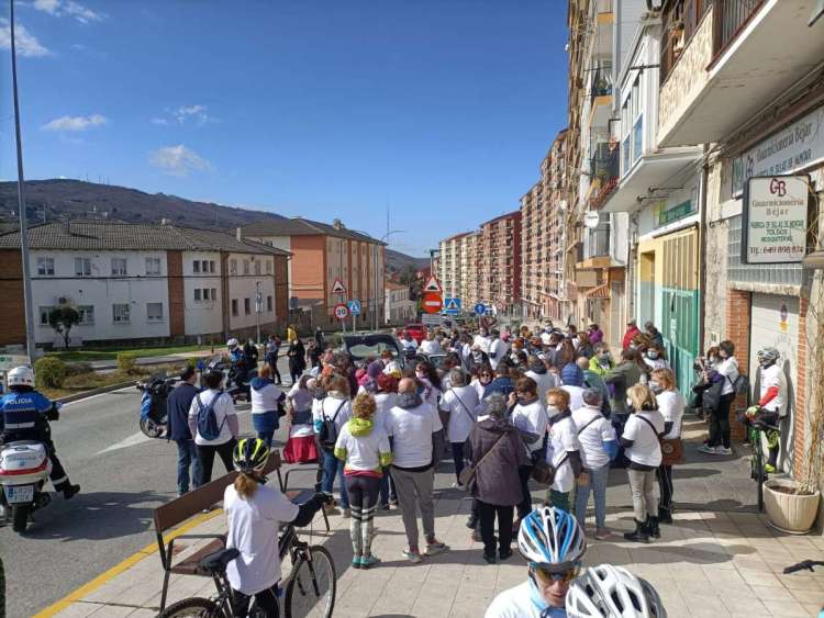 Participantes en la marcha Caminando por la igualdad, Béjar