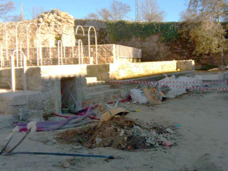Aspecto de las obras realizadas en el "jardín" al norte del palacete. (Foto: San Gil)