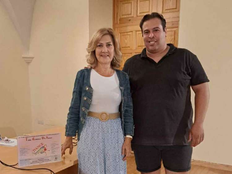 Purificación Pozo y Francisco Sánchez durante la presentación del taller