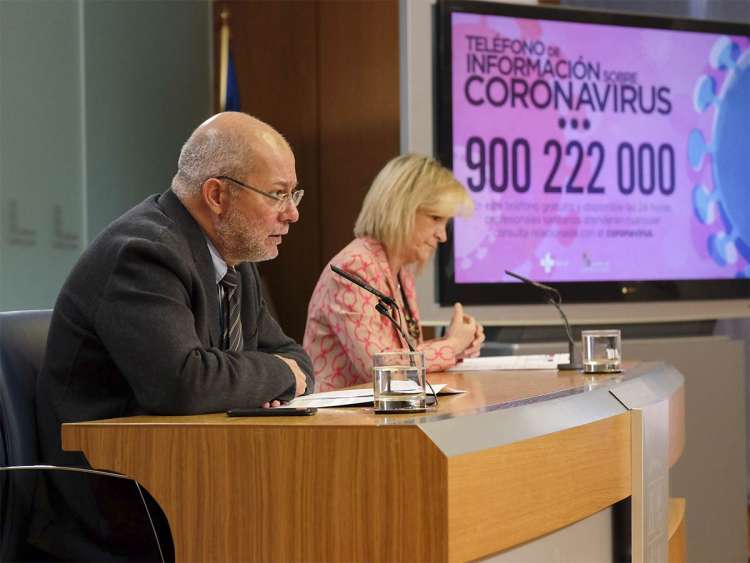 Francisco Igea y Verónica Casado durante la rueda de prensa