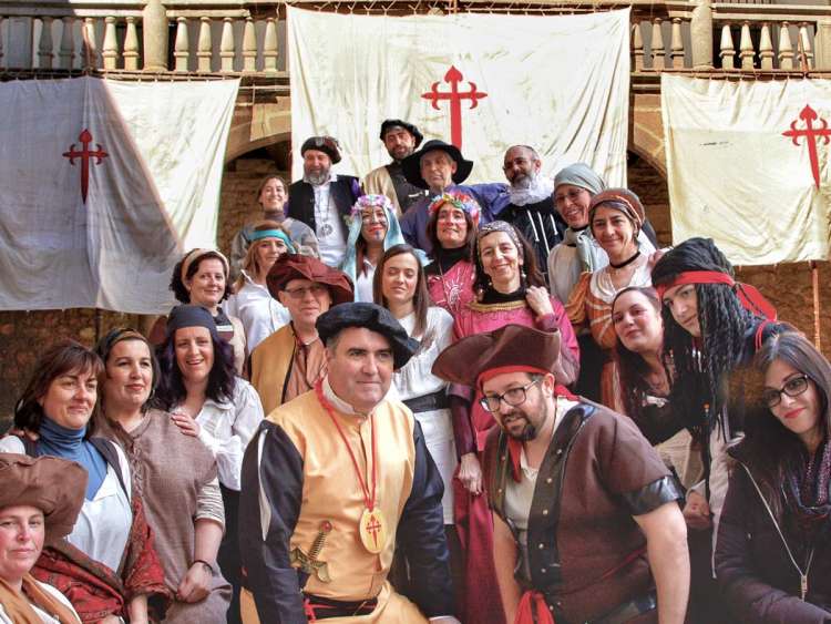 Recreación histórica de la I vuelta al mundo en el IES Ramón Olleros Gregorio