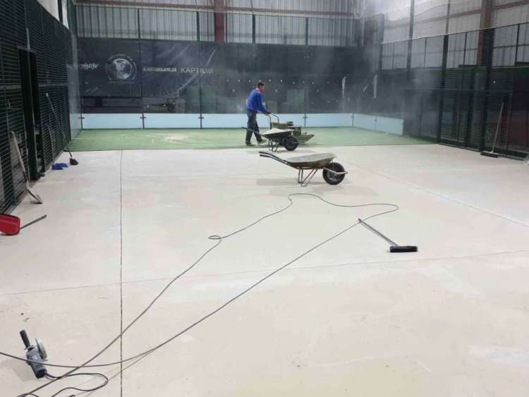 pista de padel en obras