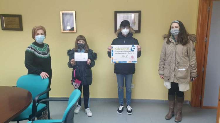 Los propios Alumnos fueron lso encargados de entregar la recaudación