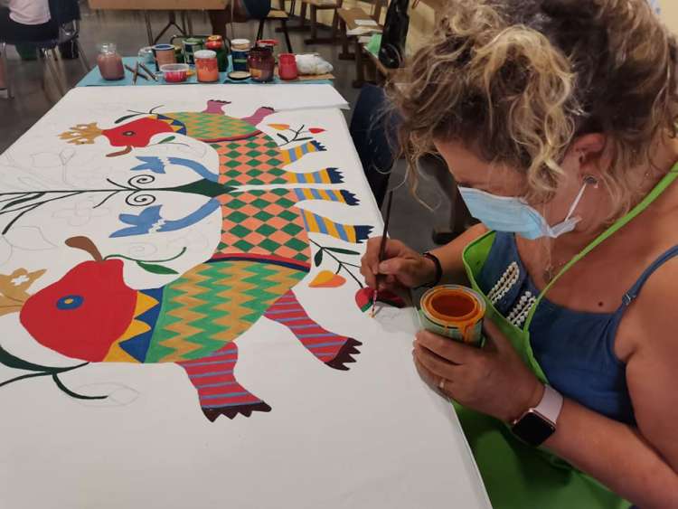 Taller de estandartes serranos en San Esteban, Imagen J. A. Poveda