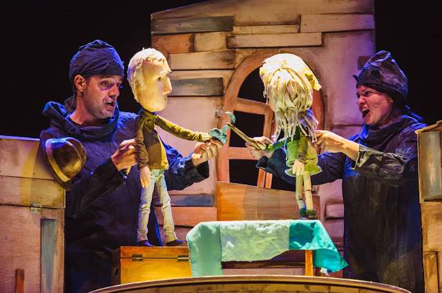 Imagen Titiriqueros, Teatro León Fellpe