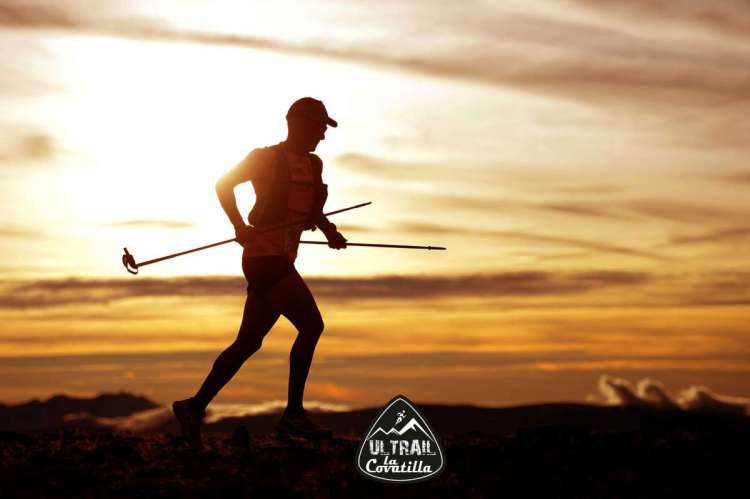 Un corredor durante la disputa de la prueba. Imagen Web Oficial Ultrail La Covatilla