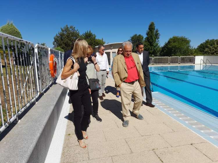 Gonzalo Santonja, piscinas de Llano Alto Béjar