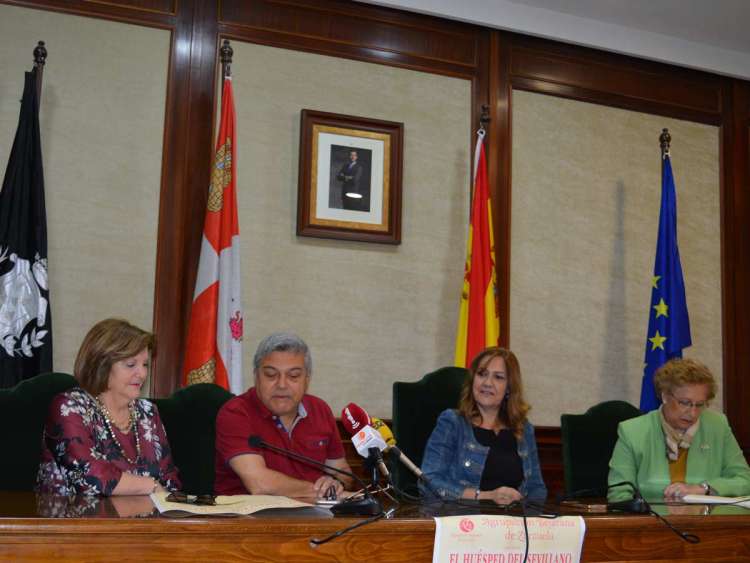 Presentación de la zarzuela El huésped sevillano