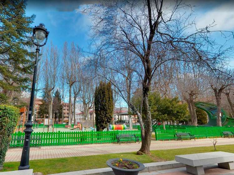Zona de juegos del parque municipal de La Corredera